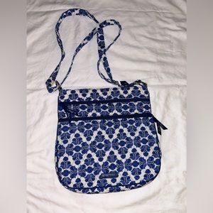 Cute Vera Bradley Medium Size Cross Body